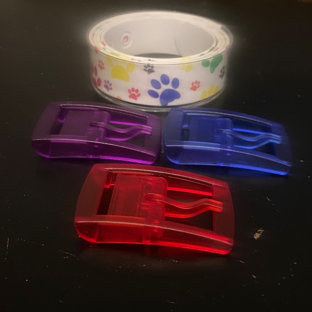 Rainbow Paw Print C4 Belt and Buckles